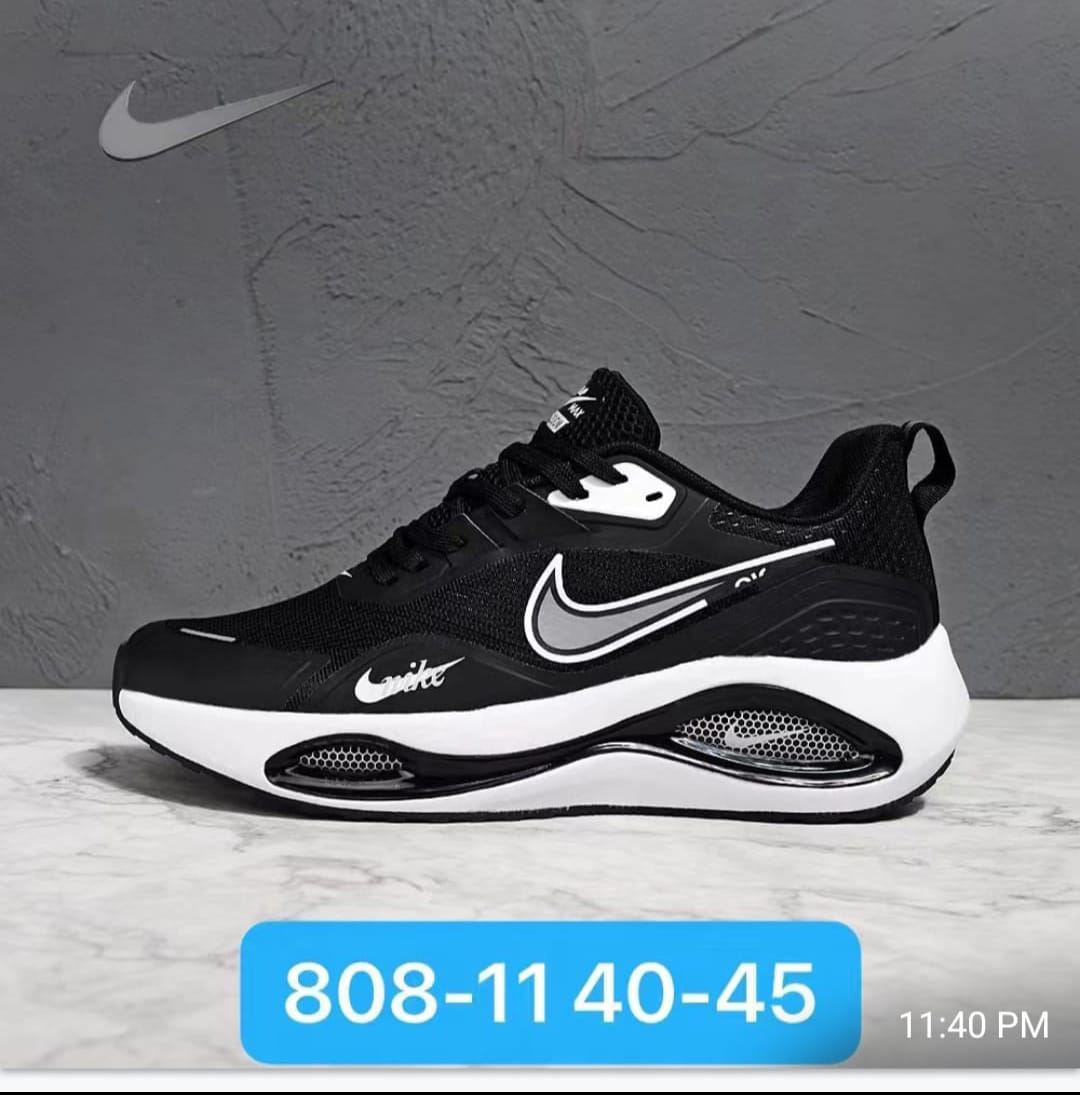 Nike Motorsport Sneakers - Image 3